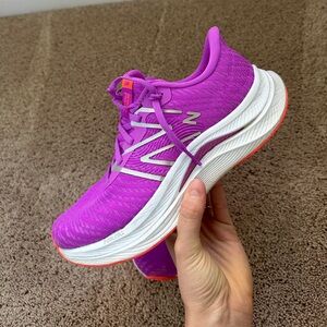 New Balance FuelCell Propel